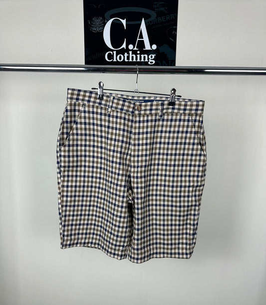 Aquascutum Check Shorts 36W