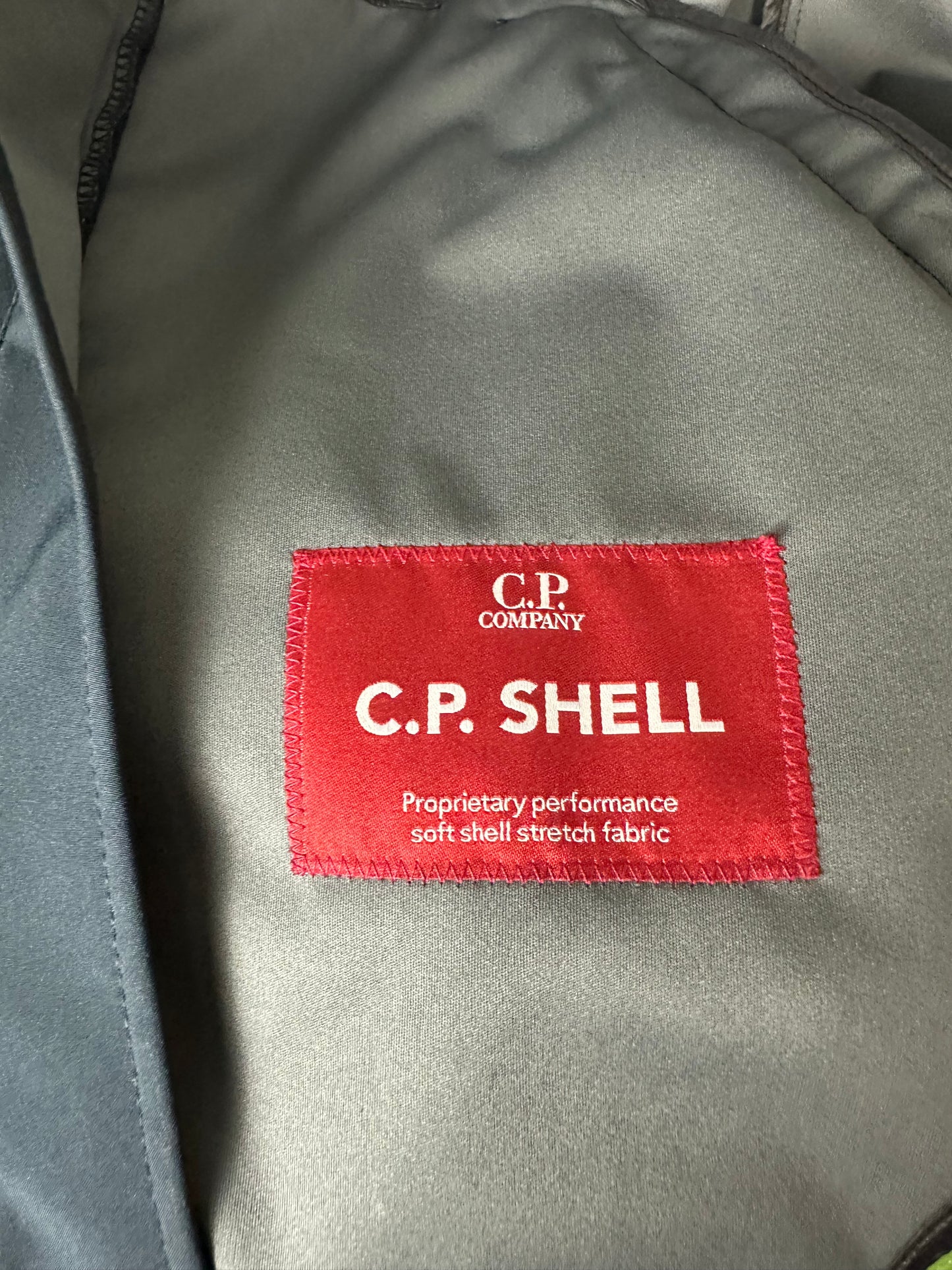 CP Company Lens Softshell size (S)