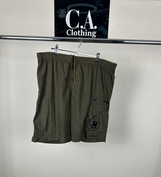 CP Company Chrome Lens Shorts Size (XL)