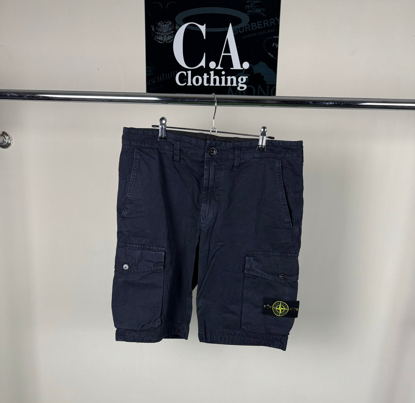 Stone Island Cargo Shorts 32W