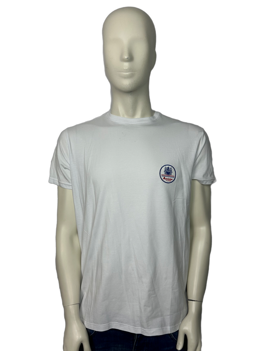 BNWOTs Aquascutum Logo T-Shirt Size (M)