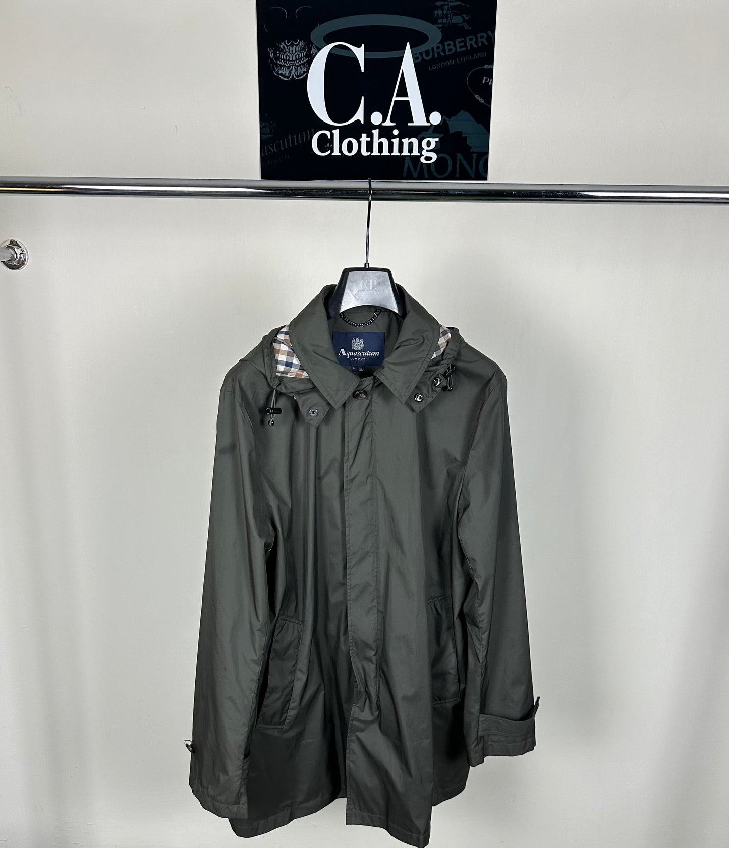 Aquascutum Checked Hood and Collar Trench Coat Size (L)