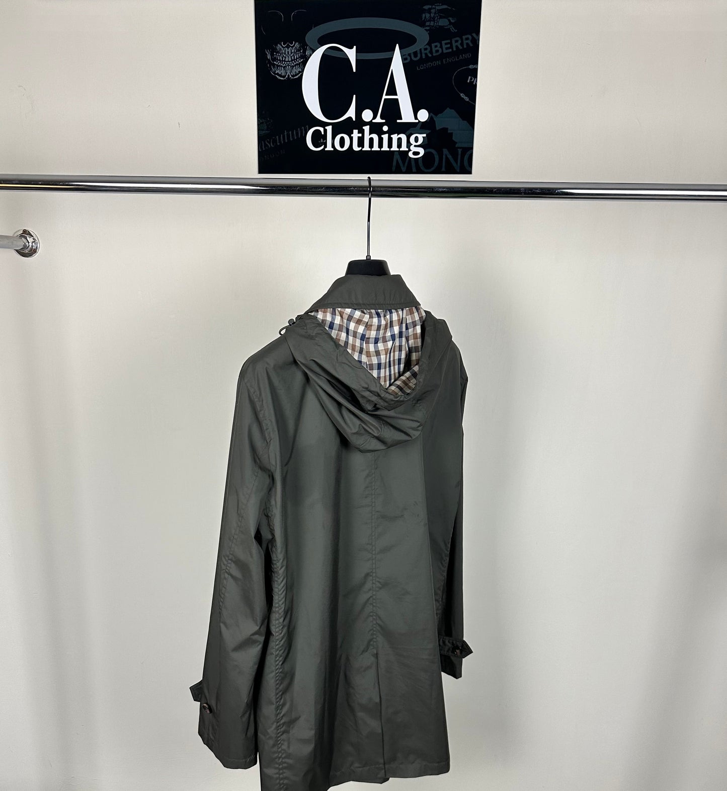 Aquascutum Checked Hood and Collar Trench Coat Size (L)