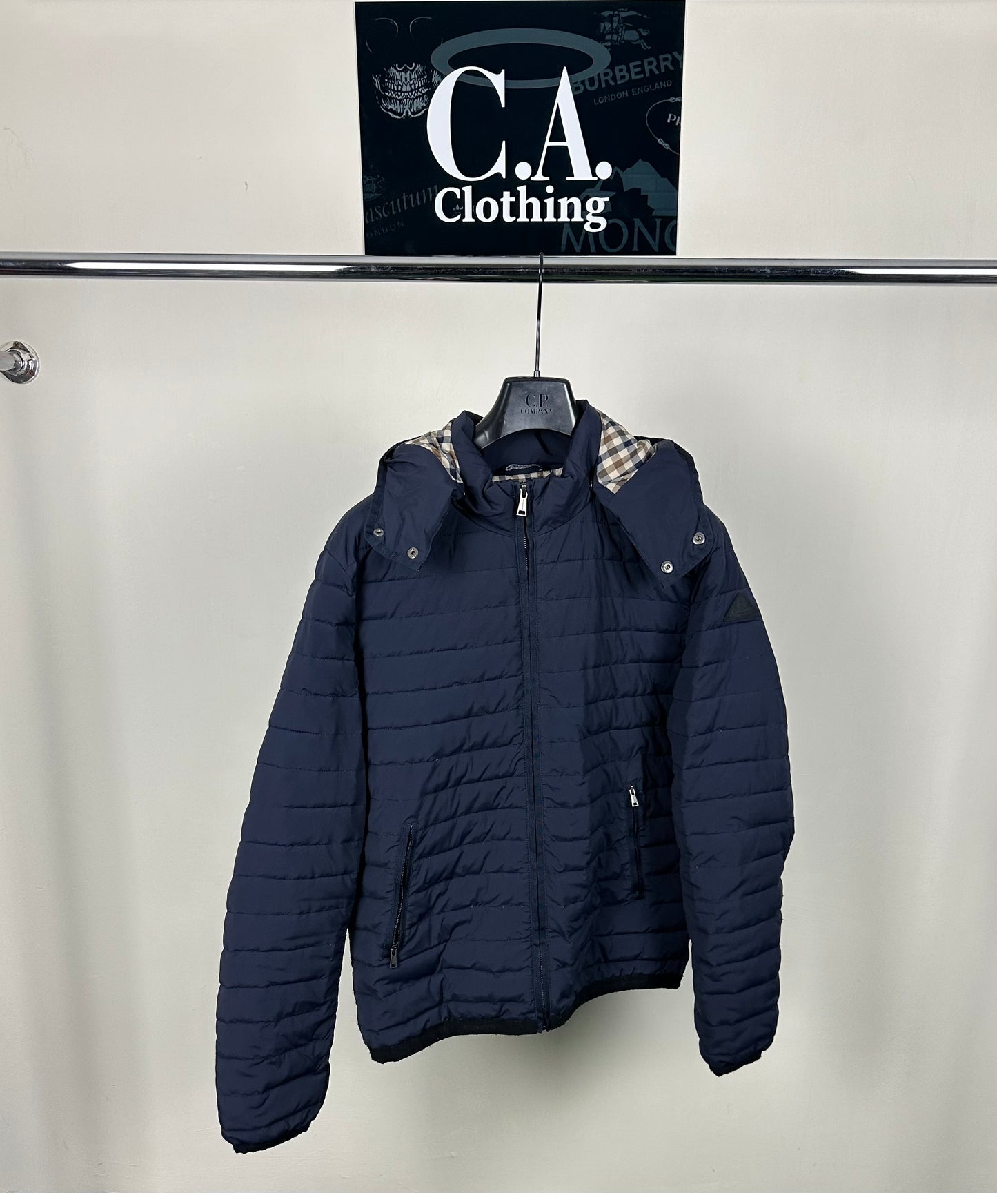 Aquascutum Down Coat Size (M)