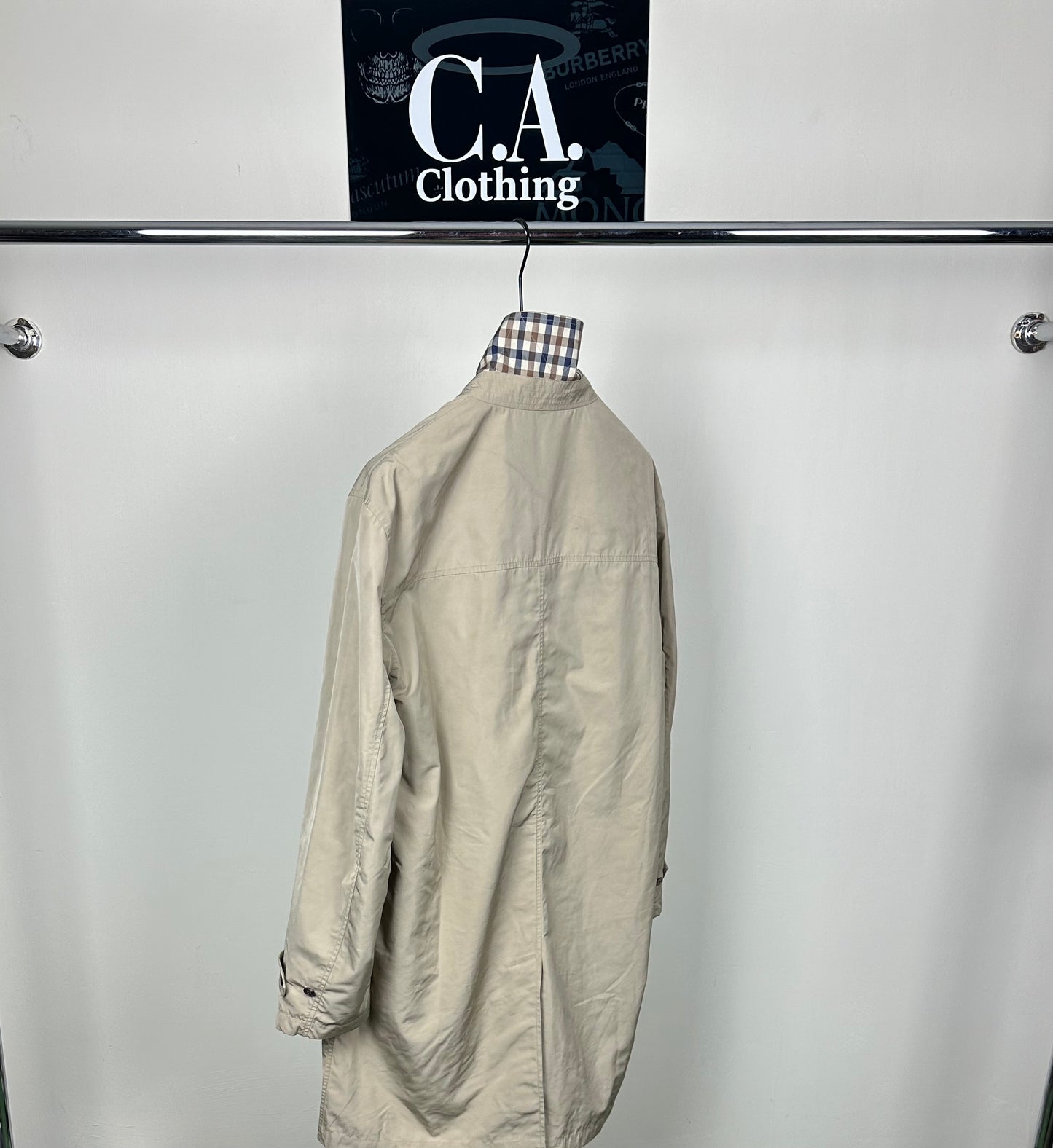 Aquascutum Checked Collar Trench Coat Size (2XL)