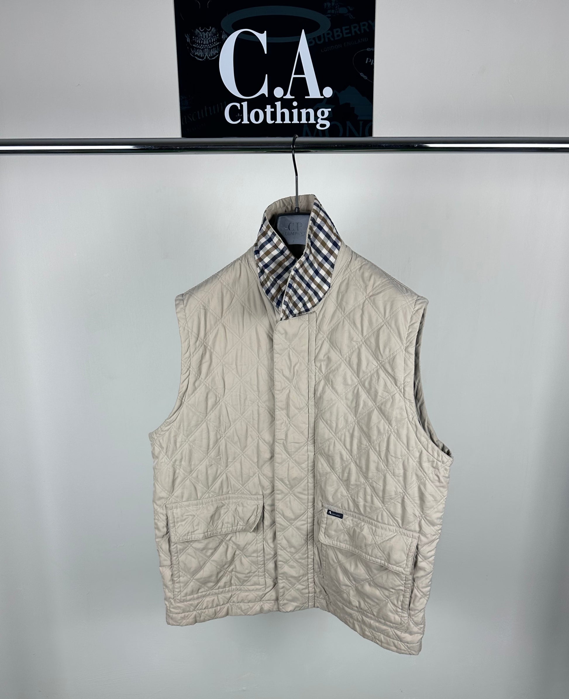 Aquascutum vest hot sale